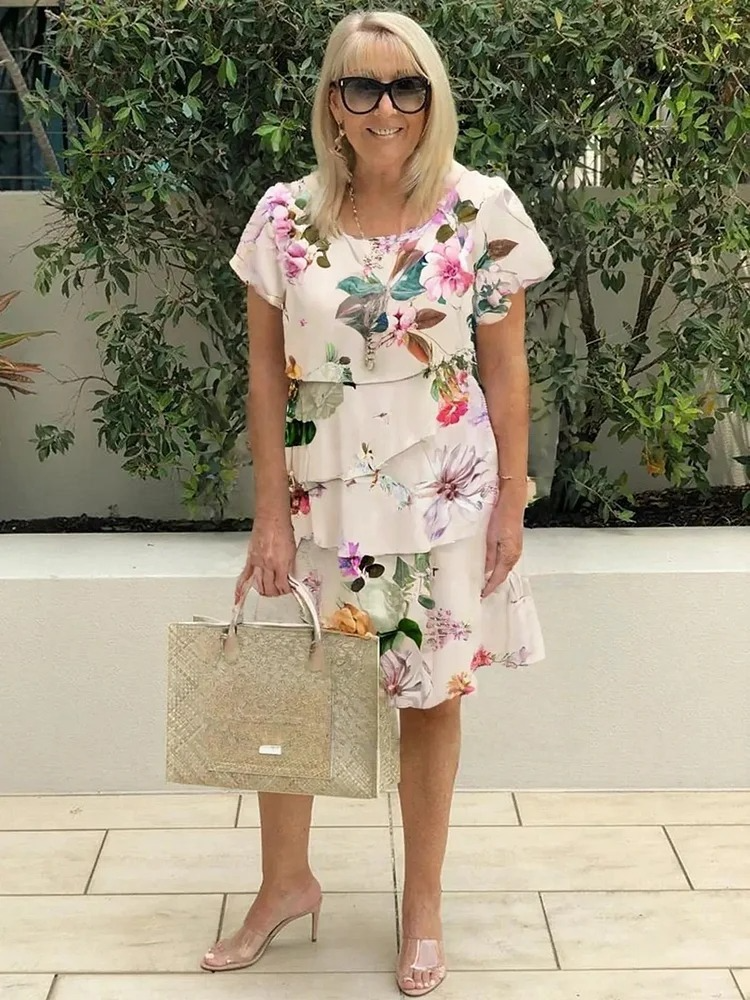 EMILIA –  Elegant Floral Maxi Dress